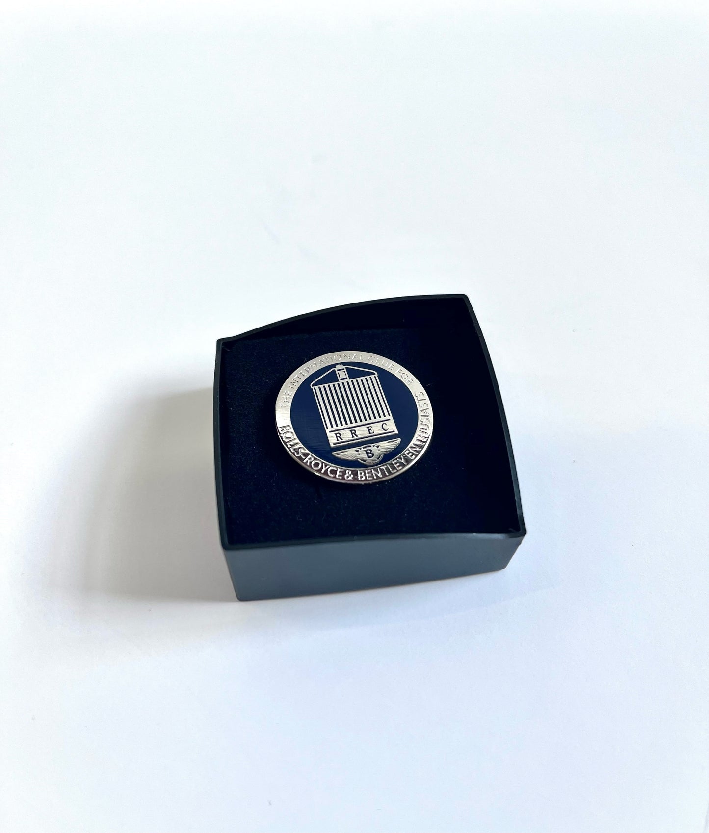 Club emblem Lapel Pin Badge